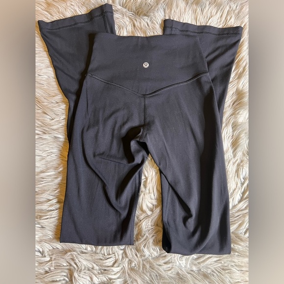 Like new Lululemon asymmetrical set - Picture 3 of 12